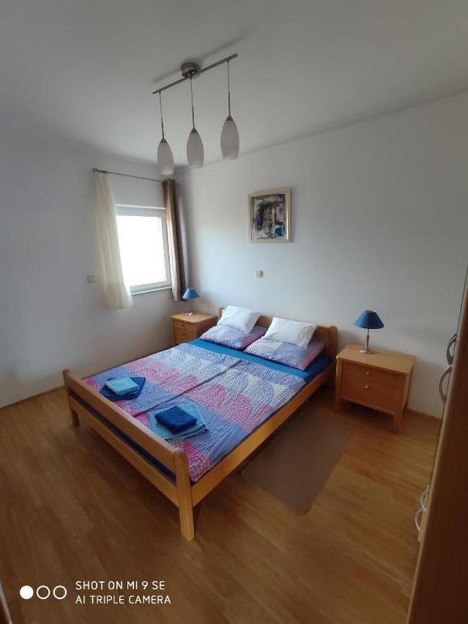 Apartments Vala Vinišće Exteriér fotografie
