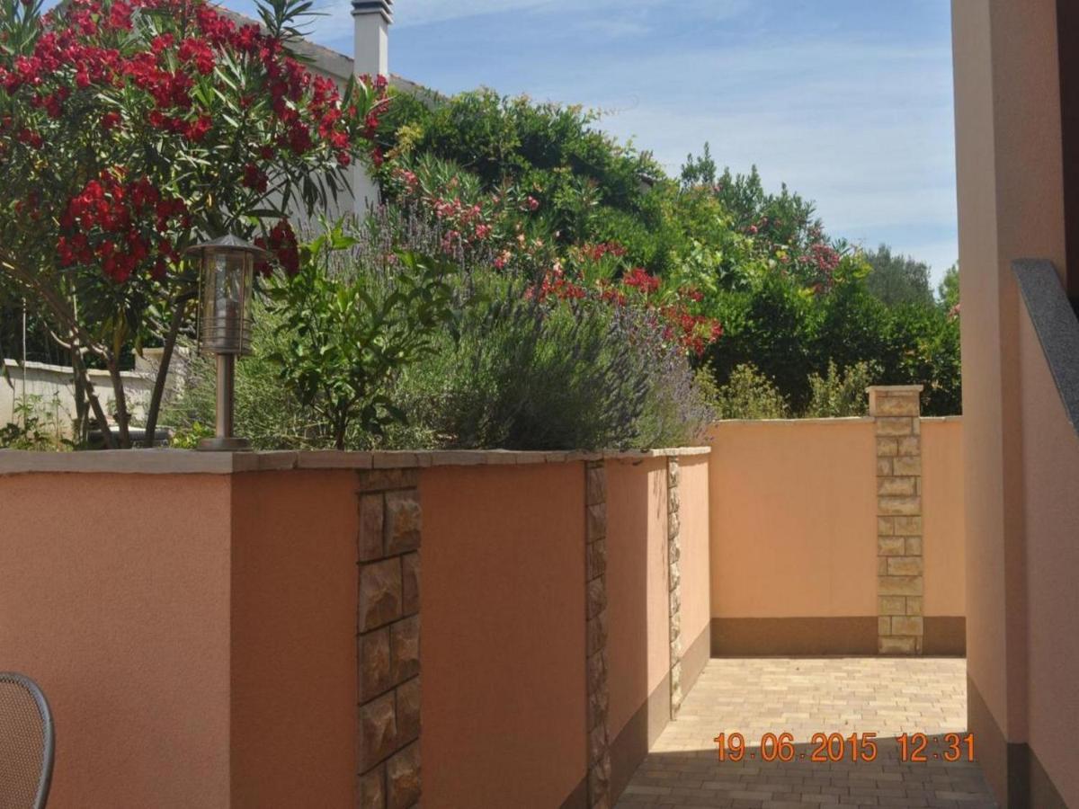 Apartments Vala Vinišće Exteriér fotografie