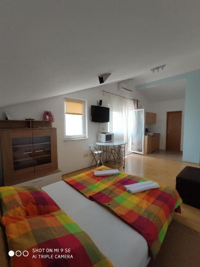 Apartments Vala Vinišće Exteriér fotografie