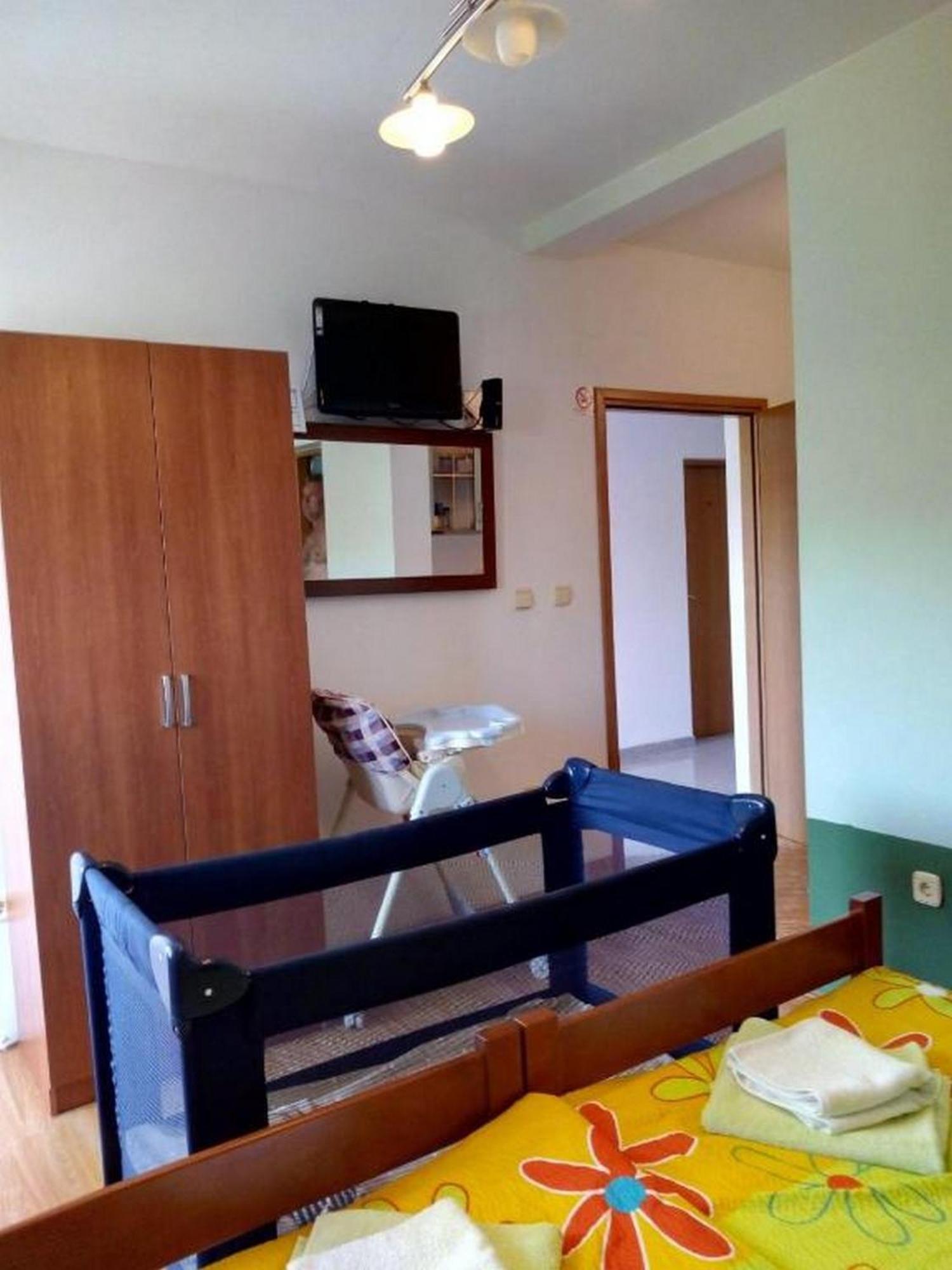Apartments Vala Vinišće Pokoj fotografie
